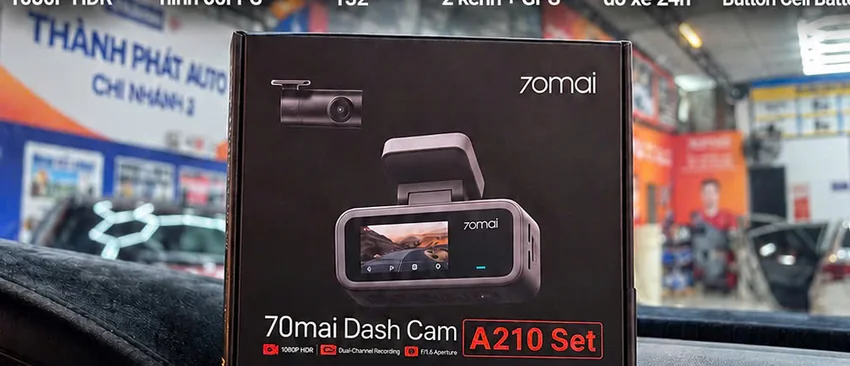Camera hành trình 70mai A210